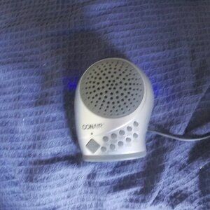 Conair Sound Therapy Sleep Machine SU-12 With Light 10 Sounds Soothing Sounds